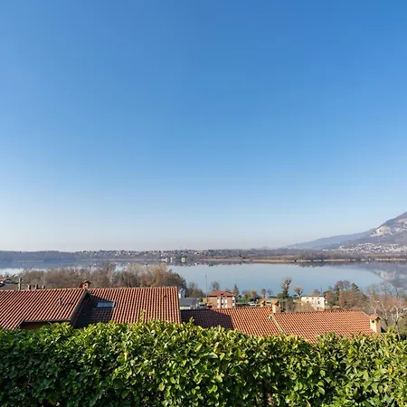 Апартаменты - In 5 Minutes From Lecco Center